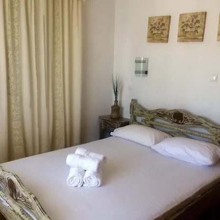Spacious, 3-bedroom Featuring A Verdant Garden And Terrace W *